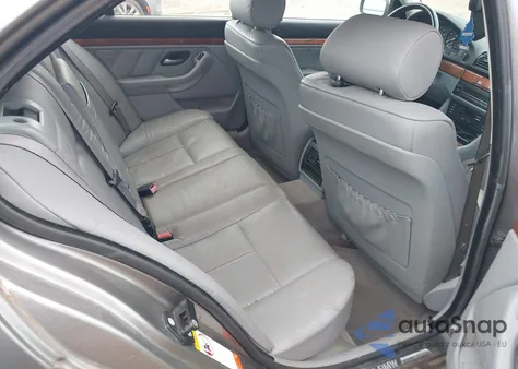 2002 BMW 525 from USA, damaged, VIN WBADT33472GF41985